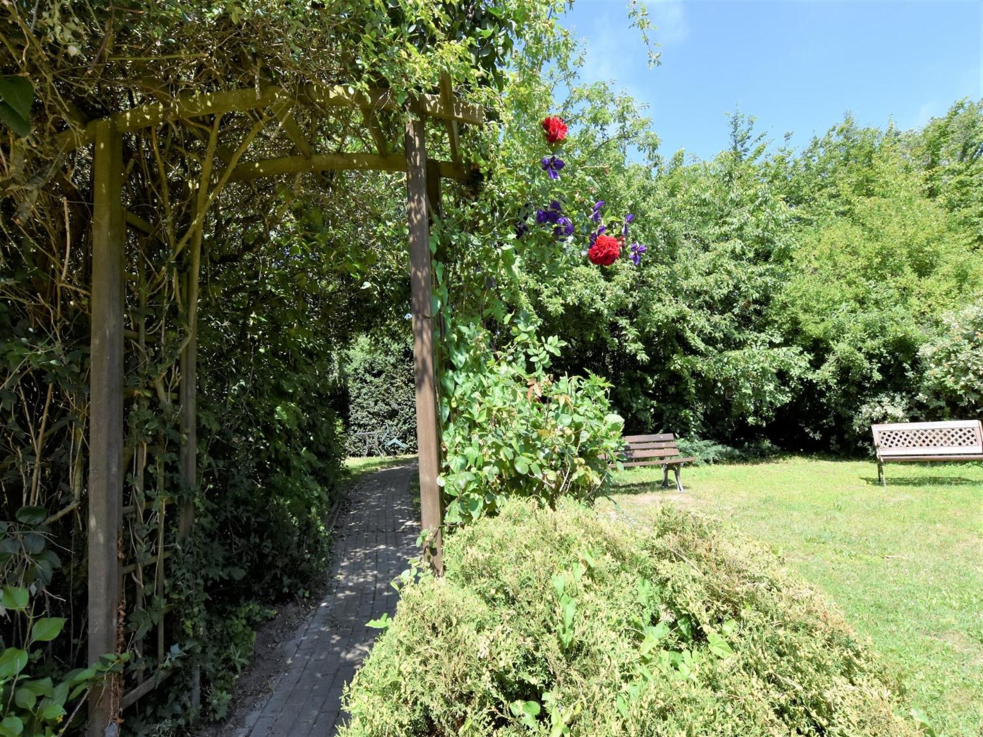 Beautiful Apartment In Rerik With Garden Near Sea Zewnętrze zdjęcie